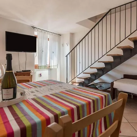 Apartment Il Borgo Con Parcheggio