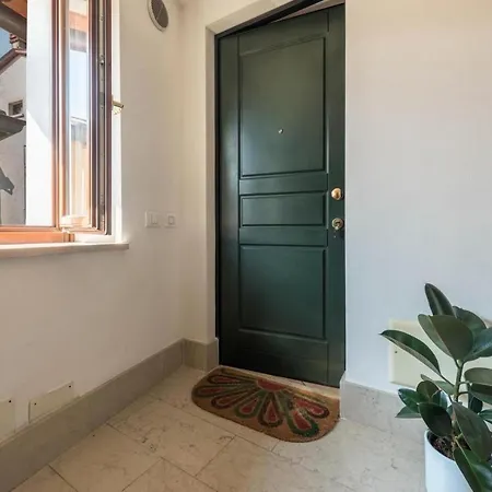 Il Borgo Con Parcheggio