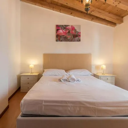 Il Borgo Con Parcheggio *